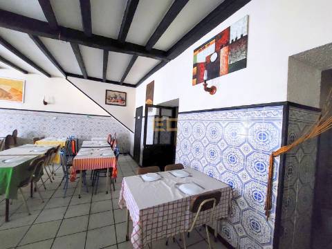 Prédio para venda, na Figueira da Foz - Baixa da Cidade!