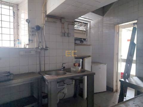 Prédio para venda, na Figueira da Foz - Baixa da Cidade!