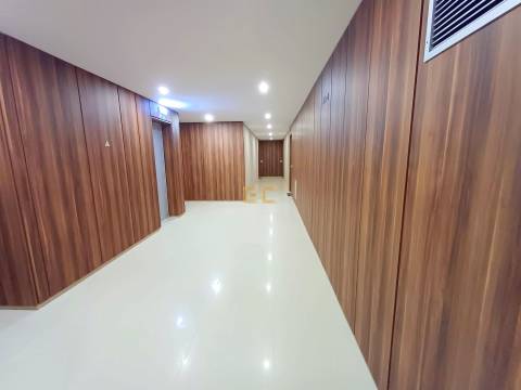 Apartamento T2 NOVO, com lugar de garagem e arrumo, na Figueira da Foz- Buarcos!
