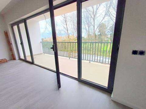 Moradia T4 Nova, para venda na Figueira da Foz- Tavarede!