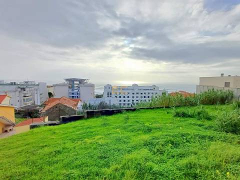Terreno urbano para venda na Figueira da Foz- Buarcos- Vista de Mar!