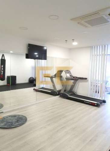 Loja com vitrine, para venda na Figueira da Foz- Buarcos!