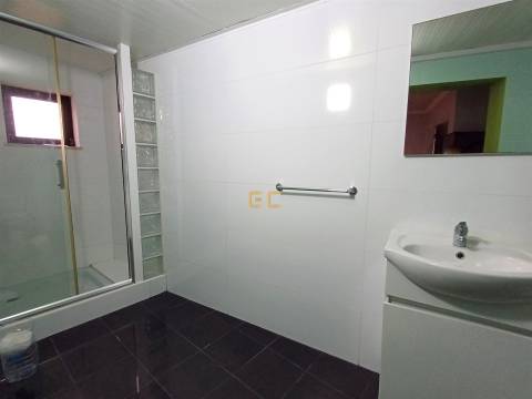 Moradia T8, com piscina e terreno, para venda na Figueira da Foz - São Pedro- Gala!