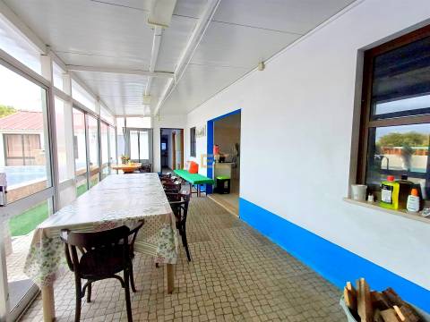 Moradia T8, com piscina e terreno, para venda na Figueira da Foz - São Pedro- Gala!