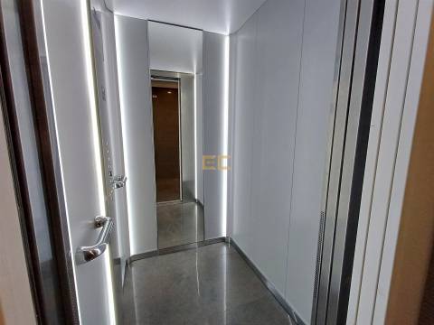 Apartamento T3 novo, com garagem, para venda na Figueira da Foz- Buarcos!