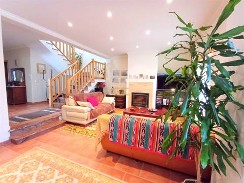 Moradia T5 para venda, na Figueira da Foz- Tavarede!