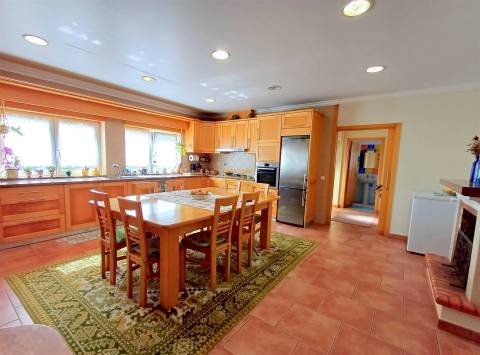 Moradia T5 para venda, na Figueira da Foz- Tavarede!