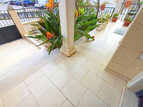 Moradia T5 para venda, na Figueira da Foz- Tavarede!