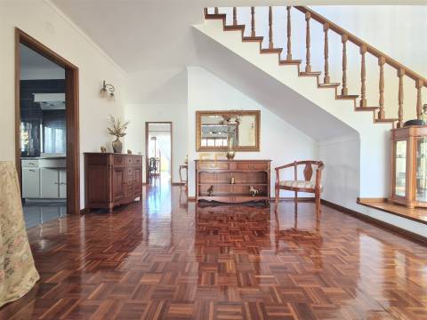 Moradia T5 no centro da cidade, para venda na Figueira da Foz!