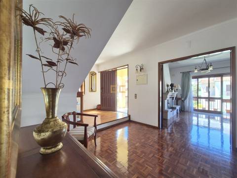 Moradia T5 no centro da cidade, para venda na Figueira da Foz!