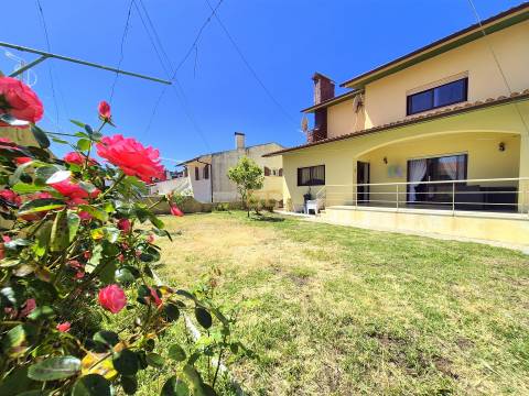 Moradia T5 no centro da cidade, para venda na Figueira da Foz!