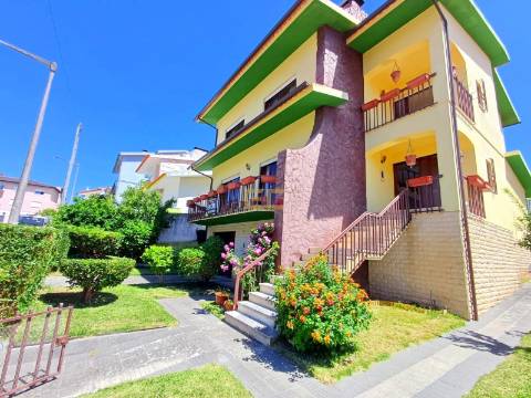 Moradia T5 no centro da cidade, para venda na Figueira da Foz!