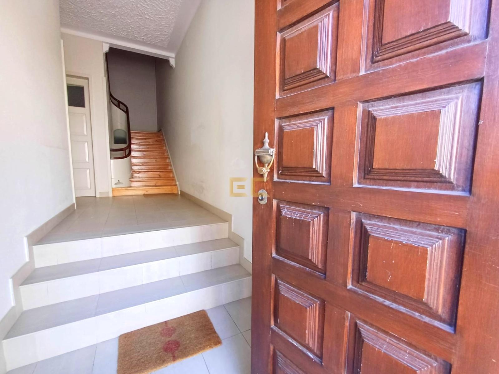 Apartamento T2 usado, para venda na Figueira da Foz- Abadias!