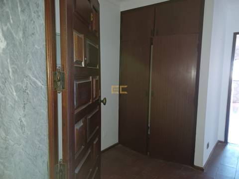 Apartamento T2, para venda na Figueira da Foz- Alto do Forno- em Buarcos!