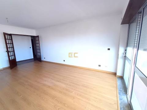 Apartamento T2, para venda na Figueira da Foz- Alto do Forno- em Buarcos!