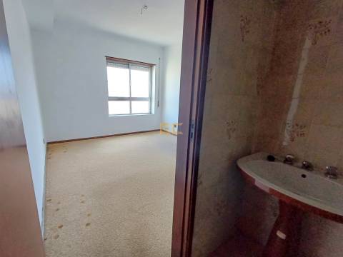 Apartamento T2, para venda na Figueira da Foz- Alto do Forno- em Buarcos!