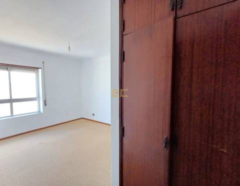 Apartamento T2, para venda na Figueira da Foz- Alto do Forno- em Buarcos!