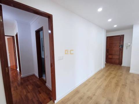 Apartamento T3 para venda, na Figueira da Foz- Alto do Forno!