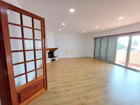 Apartamento T3 para venda, na Figueira da Foz- Alto do Forno!