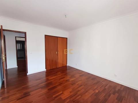 Apartamento T3 para venda, na Figueira da Foz- Alto do Forno!