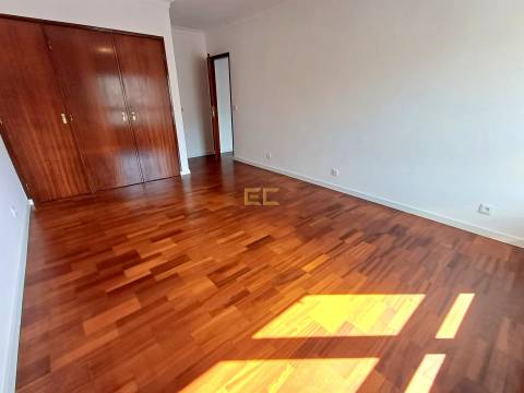 Apartamento T3 para venda, na Figueira da Foz- Alto do Forno!