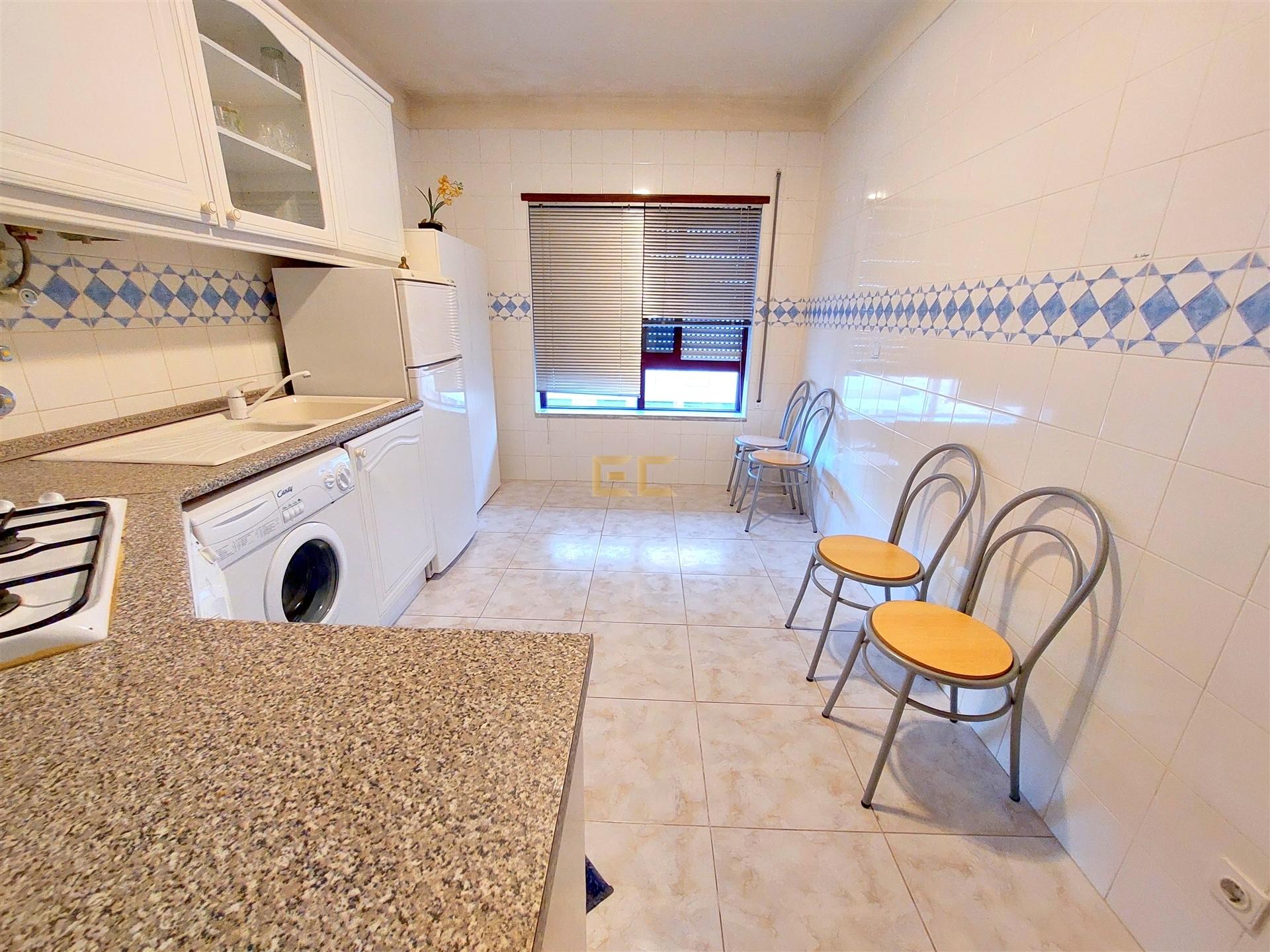 Apartamento T1, para arrendamento ao ano na Figueira da Foz- Abadias!