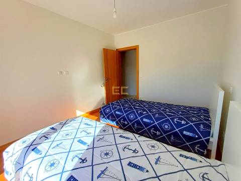 Apartamento T4 para para venda na Cerâmica!