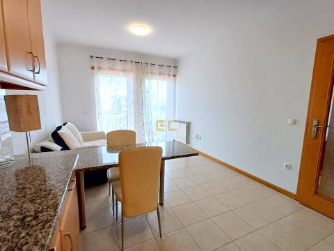 Arrenda-se Apartamento T1 mobilado, em Tavarede- Figueira da Foz!