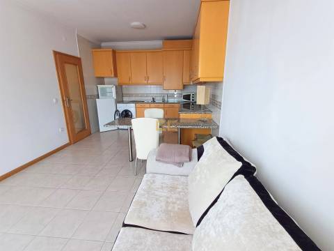 Arrenda-se Apartamento T1 mobilado, em Tavarede- Figueira da Foz!