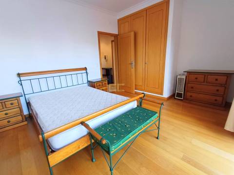 Arrenda-se Apartamento T1 mobilado, em Tavarede- Figueira da Foz!