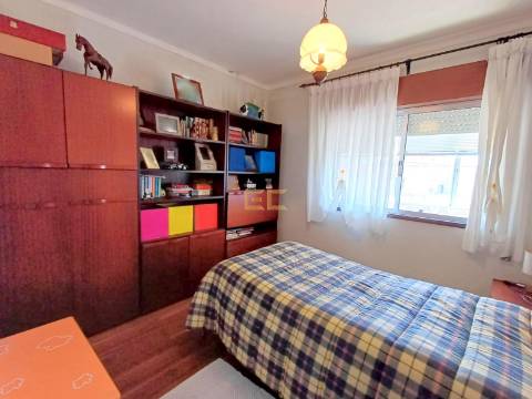 Apartamento T3 com garagem, para venda na Figueira da Foz!
