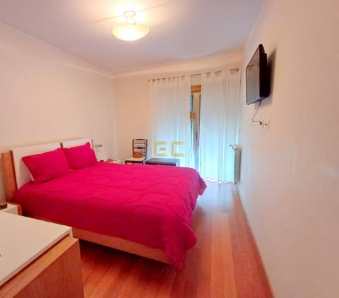 Apartamento T3, com garagem em Buarcos- Quinta da Cerâmica!