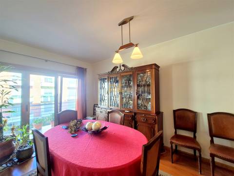 Apartamento T3, com garagem em Buarcos- Quinta da Cerâmica!