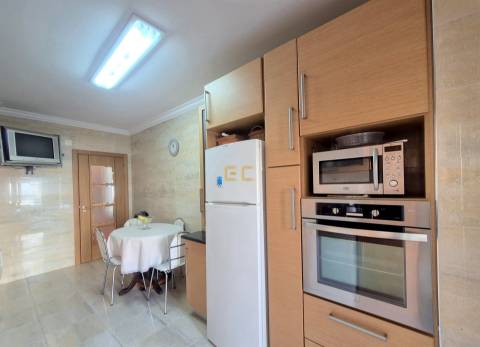 Apartamento T3, com garagem em Buarcos- Quinta da Cerâmica!