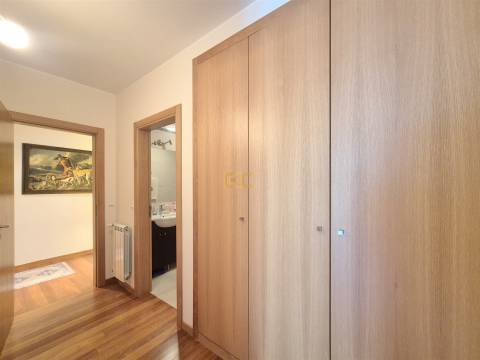 Apartamento T3, com garagem em Buarcos- Quinta da Cerâmica!