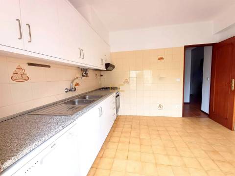 Apartamento T2, para venda, em Buarcos- Figueira da Foz!