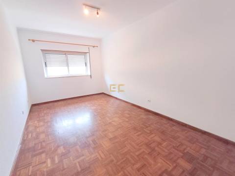 Apartamento T2, para venda, em Buarcos- Figueira da Foz!