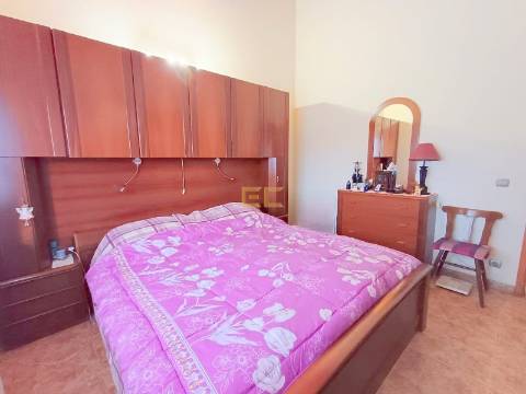 Moradia T3, com piscina e terreno - Bom Sucesso!