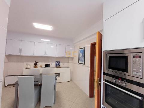 Moradia T3, para venda - Praia de Quiaios!