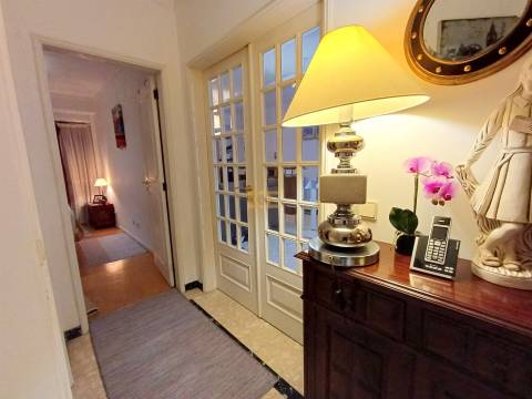 Apartamento T1K, com garagem, para venda - Praia de Buarcos!