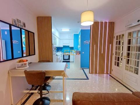 Apartamento T1K, com garagem, para venda - Praia de Buarcos!