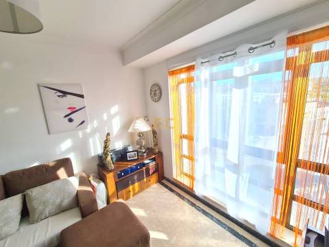 Apartamento T1K, com garagem, para venda - Praia de Buarcos!