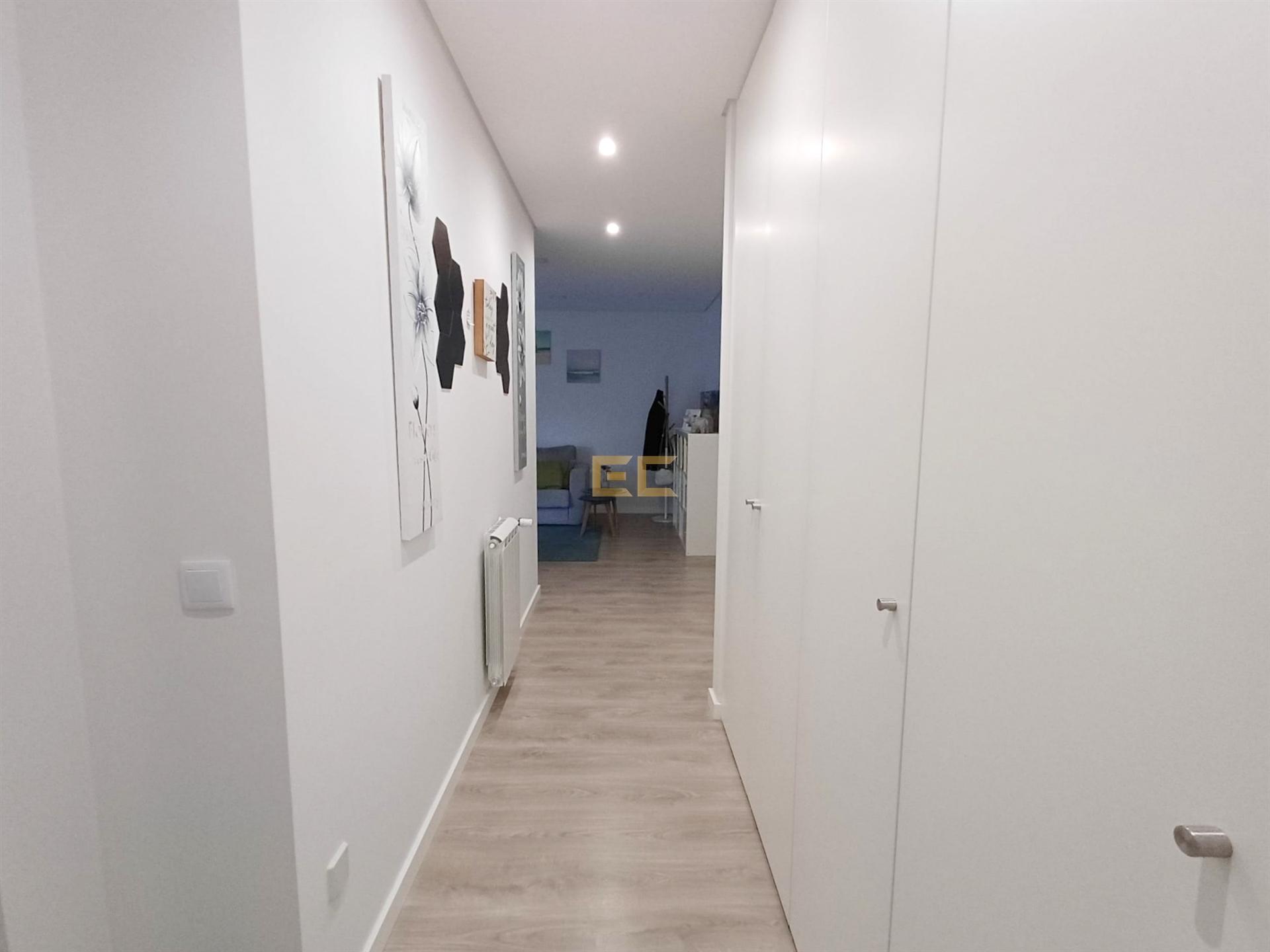 Apartamento T1, com Garagem, para venda - Quinta da Borloteira / Figueira da Foz