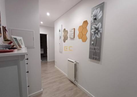 Apartamento T1, com Garagem, para venda - Quinta da Borloteira / Figueira da Foz