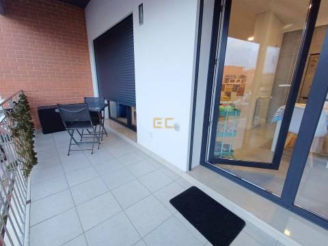 Apartamento T1, com Garagem, para venda - Quinta da Borloteira / Figueira da Foz