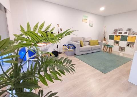 Apartamento T1, com Garagem, para venda - Quinta da Borloteira / Figueira da Foz