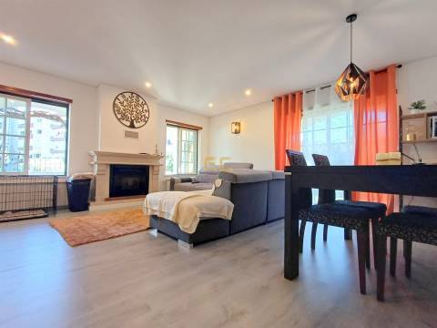 Moradia T5 unifamiliar - Tavarede