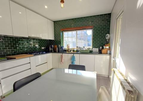 Moradia T5 unifamiliar - Tavarede