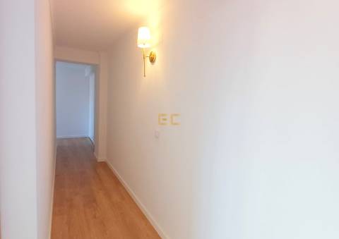 Apartamento T2 de Prestígio com Vista Mar!