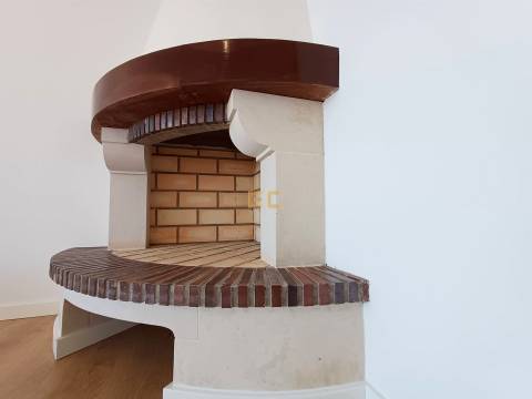 Apartamento T2 de Prestígio com Vista Mar!